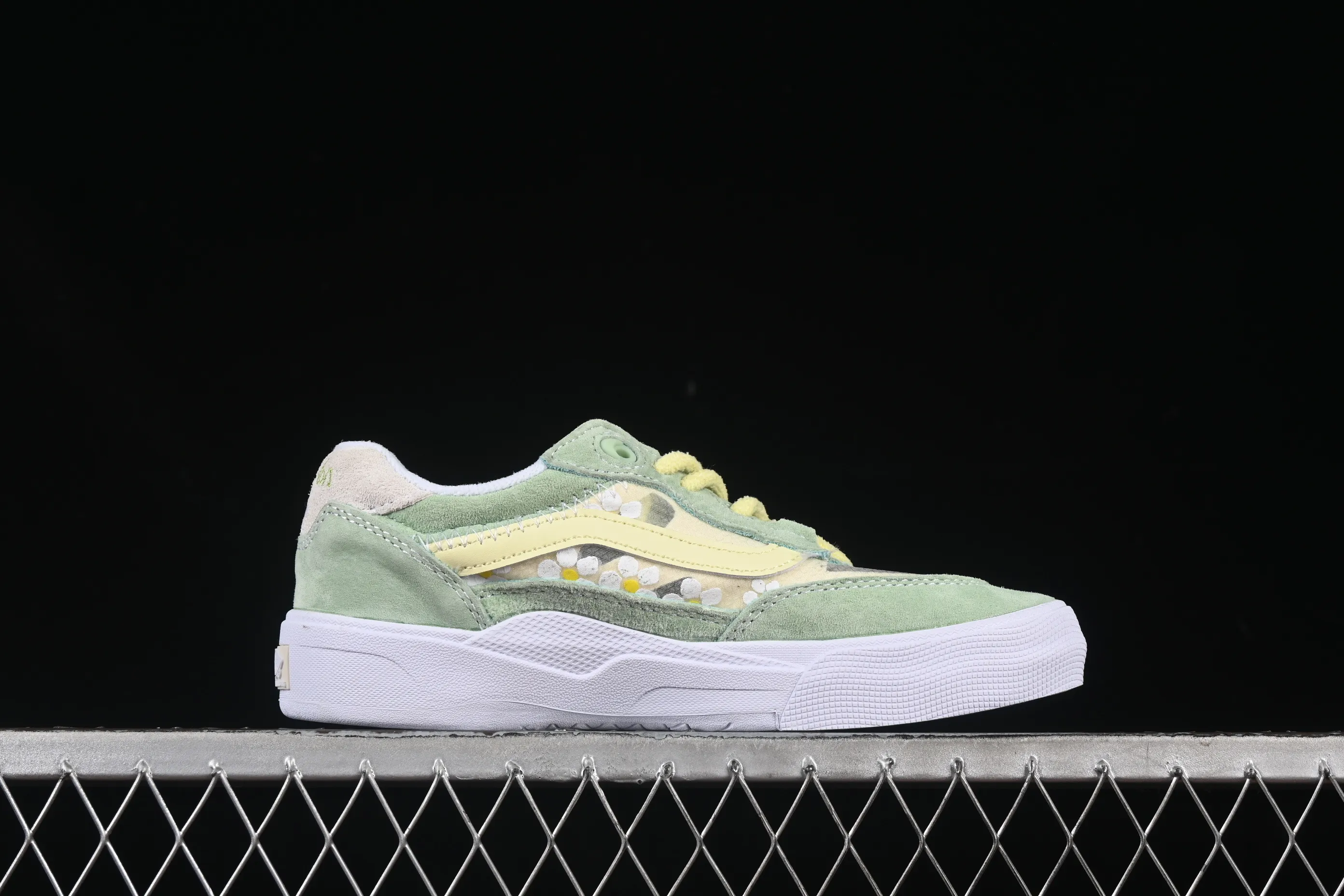 All categories Vans Vans series Vans Low Vans low-top Vans Wayvee Vans retro low-top casual sneakers VN0A5JIA9DF